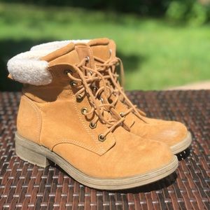 American Eagle Boots